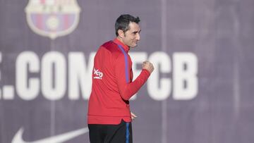 Ernesto Valverde durante un entrenamiento.
