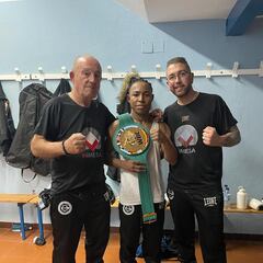 Kato Mendoza se hace con el cinturón WBC Latino Silver del gallo