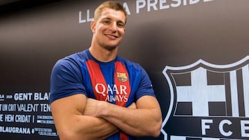 Rob Gronkowski estuvo viendo el 6 - 1 del Barcelona al Sporting