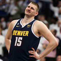 Do NBA playoff games count for the MVP race?