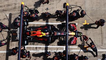 Red Bull se disculpó con Checo Pérez por la mala detención