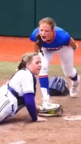 El home run de campo en el Sóftbol Femenil que ya es viral en redes