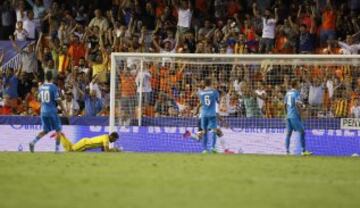 2-2. André Gómes marcó el gol del empate.