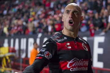 En un partido que las Águilas tuvieron dos goles de ventaja gracias a Guido Rodríguez, un penal muy polémico acercó a los Xolos y en el último minuto apareció Ariel Nahuelpán para completar la remontada y conseguir las tres unidades para su equipo.