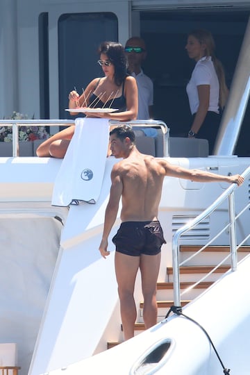 Cristiano y Georgina de vacaciones en Cannes