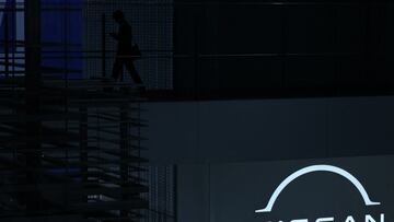 Nissan logo is seen, on the day of the automaker's fiscal year 2024 financial results briefing at the company's headquarters in Yokohama, Japan, May 13, 2025. REUTERS/Kim Kyung-Hoon