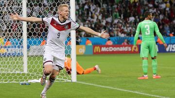 Andre Schuerrle celebra un gol frente a Brasil en el Mundial de 2014.