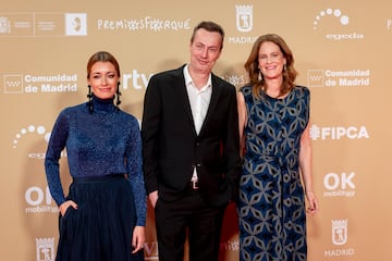 El realizador Fernando Garc¨ªa-Ruiz posa en la alfombra roja de la 30 edici¨®n de los Premios Jos¨¦ Mar¨ªa Forqu¨¦, en el Palacio Municipal de IFEMA.