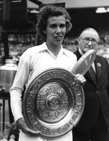 1 Open Australia, 2 Roland Garros, 1 Wimbledon 2 US Open. La estadounidense conquistó 35 títulos como profesional, entre los que destacan sus seis Grand Slams. Como curiosidad, ganó trofeos en todas las modalidades del tenis: individuales, dobles y dobles mixtos.