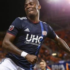Cristian Penilla prefiere quedarse en MLS