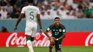 El atacante mexicano del AEK de Atenas fue autocrítico y señaló que para el grupo la eliminación de Qatar 2022 fue un fuerte golpe del que buscarán reponerse.