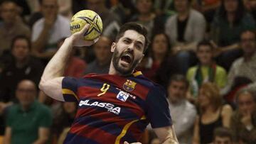 El colista Teucro aguanta sólo 20 minutos al Barcelona Lassa