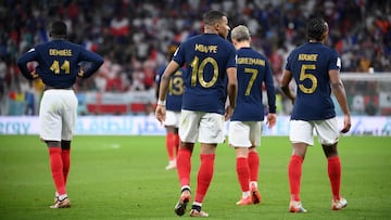 France's forward #10 Kylian Mbappe (C) celebrates with teammates after he scored his team's second goal with during the Qatar 2022 World Cup round of 16 football match between France and Poland at the Al-Thumama Stadium in Doha on December 4, 2022. (Photo by FRANCK FIFE / AFP)