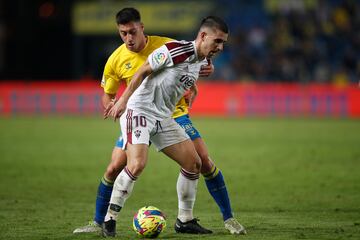 Fuster marcó el tanto que abría el marcador ante Las Palmas, con un buen gol tras control orientado con pierna derecha y disparo con la izquierda. El balón, antes de entrar en la portería, golpeó en el palo.
