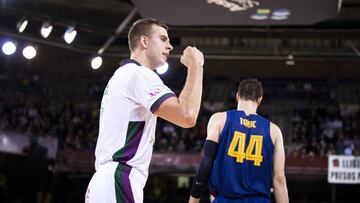 Unicaja da la campanada y somete al Barça en el Palau