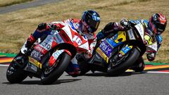 Hook y Di Meglio en los libres de MotoE en Alemania.