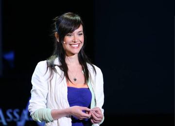 Jade Raymond durante la presentación de Assassin's Creed en la E3 de 2007