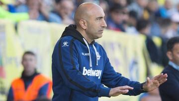 Abelardo, entrenador del Alav&eacute;s.