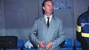 Bilardo.