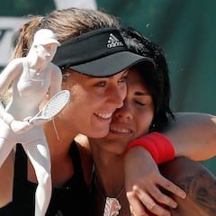 Badosa supera a Bolsova en la final española de Valencia