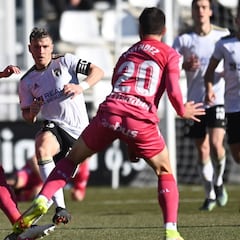 Nafti se lanza a parar las ‘balas’