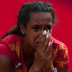 María Vicente acaba entre lágrimas tras una mala jabalina