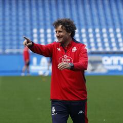 El elegante adiós de Idiakez con carga de profundidad