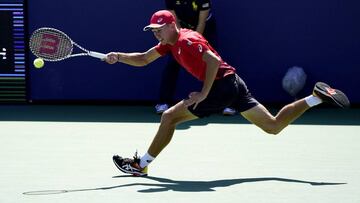 Sorpresa: De Mi?aur elimina a Nishikori, semifinalista en 2018