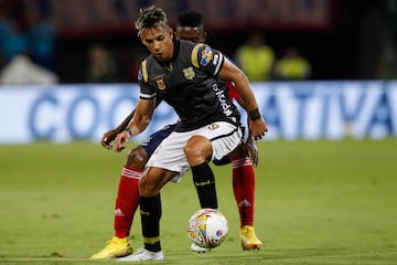 Gran partido en el Atanasio Girardot entre Independiente Medellín y Águilas Doradas. Dos equipos fuertes en todas las líneas.