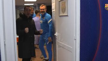 De cómo empezó su relación en el Barça a esto: el recibimiento de Xavi a su salvador