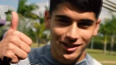 ¡Araos recordó su primer gol en Corinthians en un perfecto portugués!