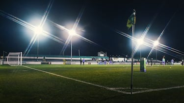 Está situado en la localidad irlandesa de Wicklow. Abrió sus puertas en 1862 siendo el estadio más antiguo de la Asociación de Fútbol de Irlanda. Es la casa del Bray Wanderers F.C.