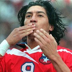 Zamorano critica a Chile por salida de Rueda a Colombia