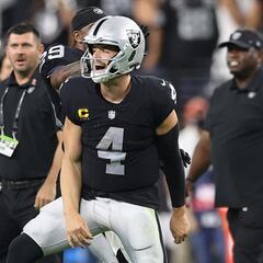 Carr revels in Raiders' Week 1 win
