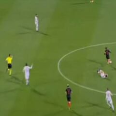 Pique entre madridistas: el manotazo de Modric a Ceballos