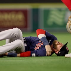 El shortstop de los Boston Red Sox, Trevor Story se perderá el resto de la temporada de MLB por una lesión en el hombro izquierdo