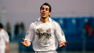 En verano de 2005 fich車 por el Real Madrid para incorporarlo a su filial Real Madrid Castilla, de la Segunda divisi車n, se convirti車 en el m芍ximo goleador del Castilla. Fabio Capello, entrenador del primer equipo, lo convoc車 para algunos partidos de Copa del Rey. En julio de 2007 es contratado por el UD Almer赤a de Primera divisi車n.