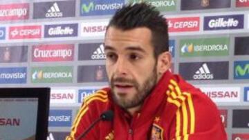 Negredo: "¿Diego Costa? La decisión es de Del Bosque"