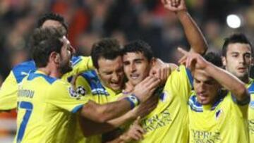 <b>ALEGRÍA. </b>Aílton marcó el primer tanto en la importante victoria del APOEL ante el Oporto.