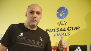 Javi Rodríguez regresa al Barça como entrenador y firma hasta 2027