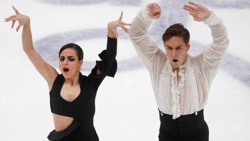 ISU Grand Prix of Figure Skating - 2019 Rostelecom Cup - Ice Dance - Free Dance - Megasport Sport Palace, Moscow, Russia - November 16, 2019   Spain&#039;s Sara Hurtado and Kirill Khaliavin perform   REUTERS/Maxim Shemetov