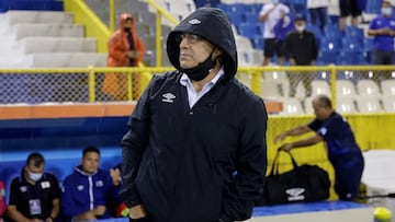 El entrenador de la selecci&oacute;n de El Salvador, Hugo P&eacute;rez reconoci&oacute; que hay jugadores que han pedido que no se les convoque en la fecha FIFA.