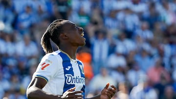 LEGANÉS (MADRID), 24/05/2025.- El delantero del Leganés Yan Diomande, durante el partido de LaLiga de fútbol que CD Leganés y Real Valladolid disputan este sábado en el estadio de Butarque. EFE/Sergio Pérez