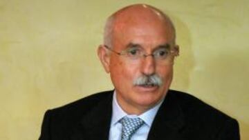 "Los administradores tienen el mando"