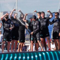Emirates Team New Zealand celebra: “Es fantástico, un orgullo”