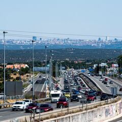 Los vehículos con etiqueta A de la DGT que sí podrán circular por Madrid en 2025 pese a las restricciones