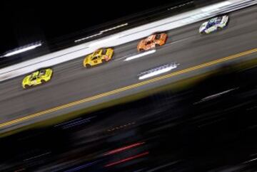 Matt Kenseth (20), Kyle Busch (18) y Carl Edwards (19).