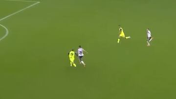 Brereton pudo ponerle fin a su sequía en esta jugada: así definió