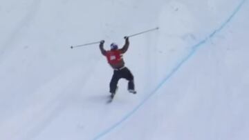 Matej Svancer protagonizó uno de los vídeos más virales del LAAX Open presented by Zalando al perder un esquí y aterrizar correctamente. Terminó segundo.
