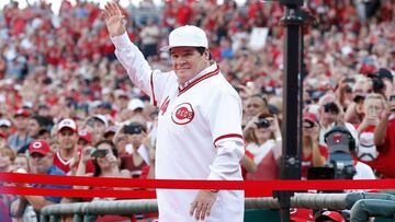 Pete Rose obtuvo el reconocimiento definitivo con su elecci&oacute;n para el Hall of Fame de los Cincinnati Reds.